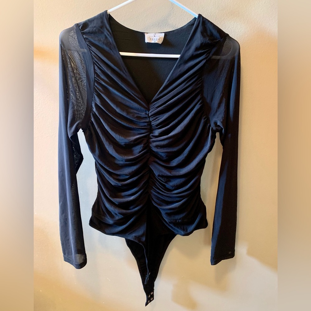 Ember Black, Rouched, Sheer Longe Sleeve Bodysuit, size med